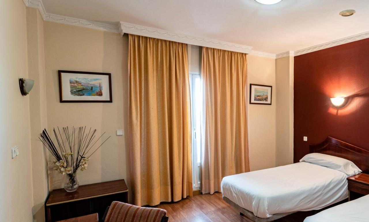Hotel Carabela Santa Maria 마자곤 외부 사진