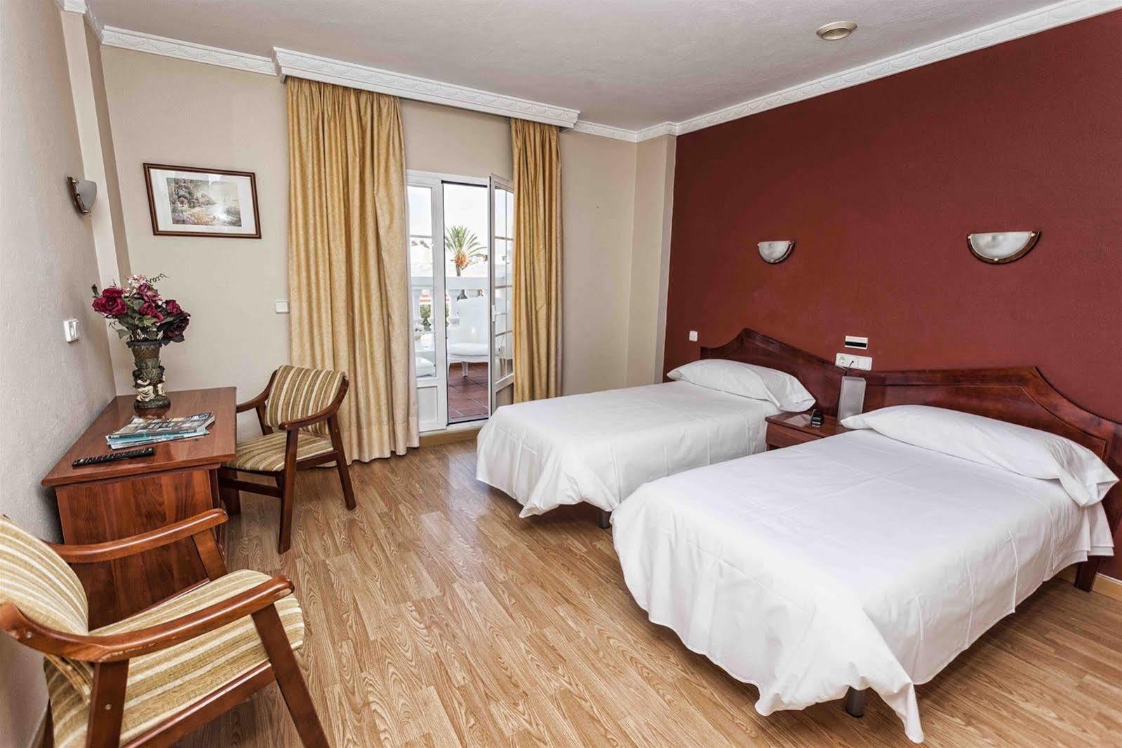 Hotel Carabela Santa Maria 마자곤 외부 사진