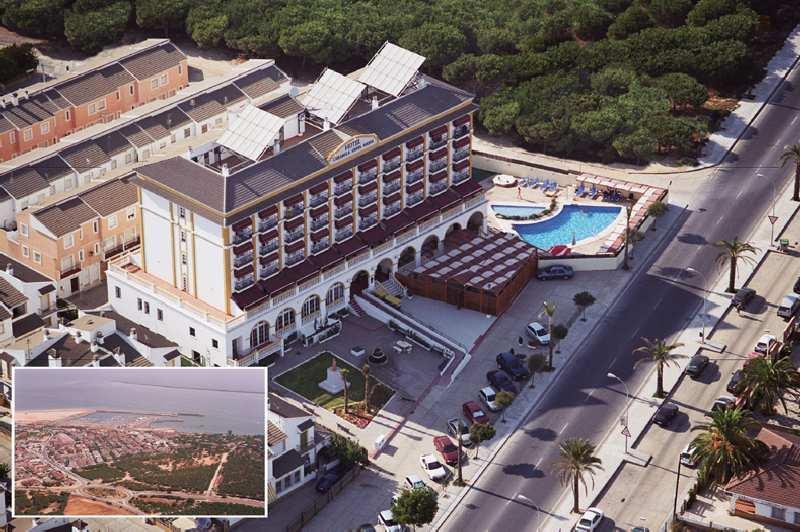 Hotel Carabela Santa Maria 마자곤 외부 사진